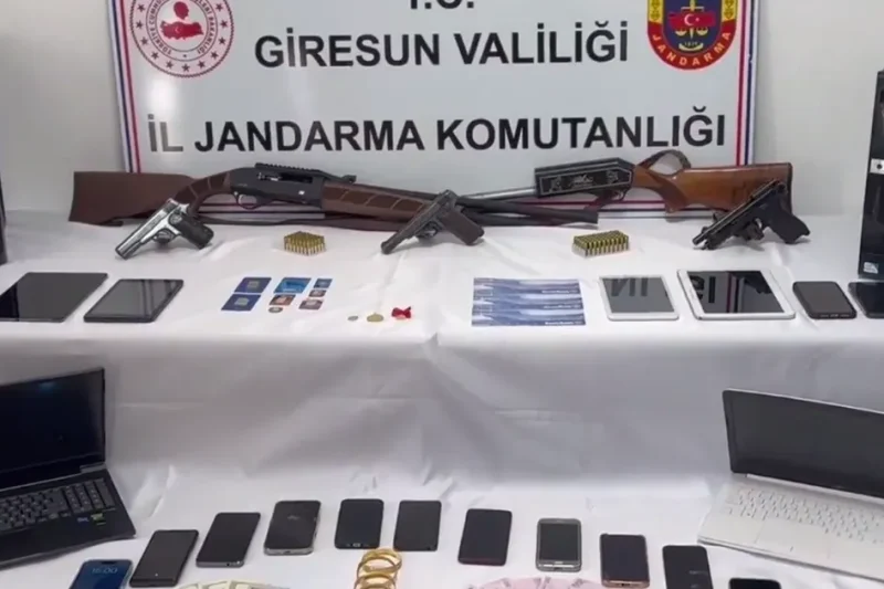 7,5 milyar TL’lik hesap hareketi dikkat çekti! 18 ilde nitelikli dolandırıcılığa 102 gözaltı!