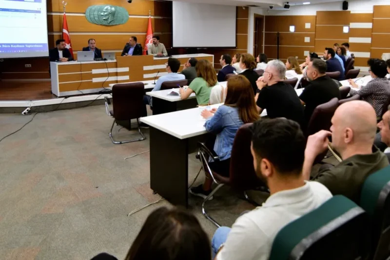 Bornova’da ‘Dijital Dönüşüm’ hız kazanıyor