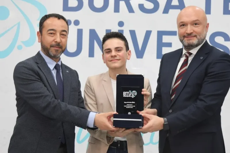 BTÜ’de A Milli Satranççı Ediz Gürel: Hedefim dünya şampiyonluğu