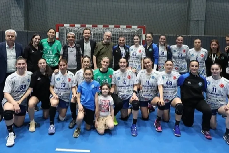 Bursa Büyükşehir Belediyespor rahat kazandı