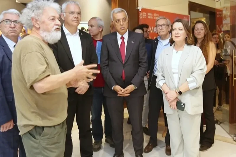 Bursa Büyükşehir’den Nâzım Hikmet anısına sempozyum