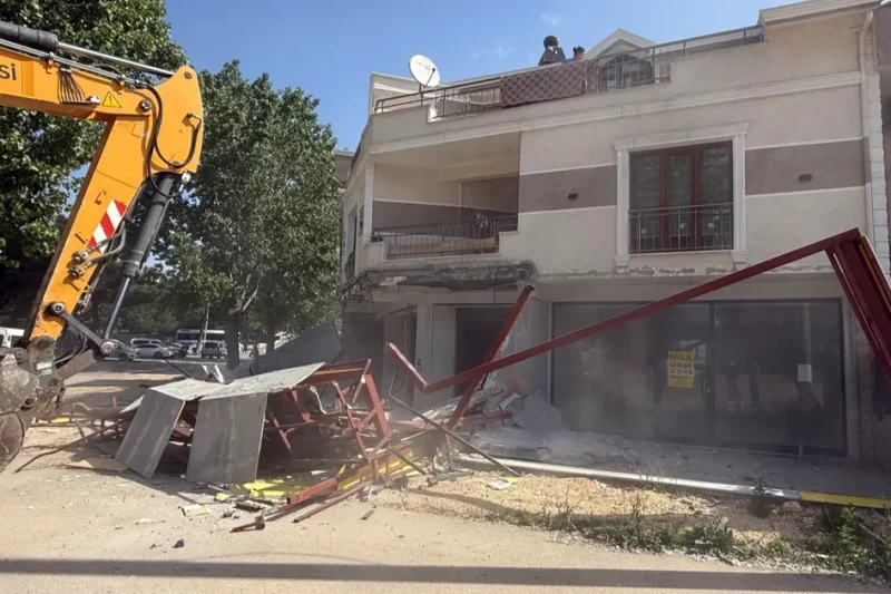 Bursa Osmangazi’de kaçak yapılaşmaya geçit yok