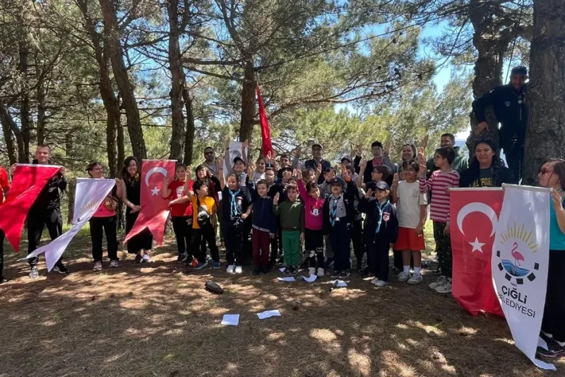 İzmir Çiğli’de pratik izcilik eğitimleri başladı