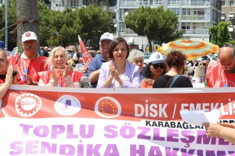 İzmir Karabağlar’da kadına şiddete isyan!