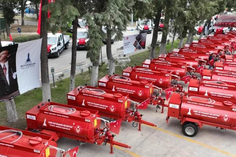 İzmir’de afetlere karşı güçlü adım… Orman köylerine 125 su tankeri