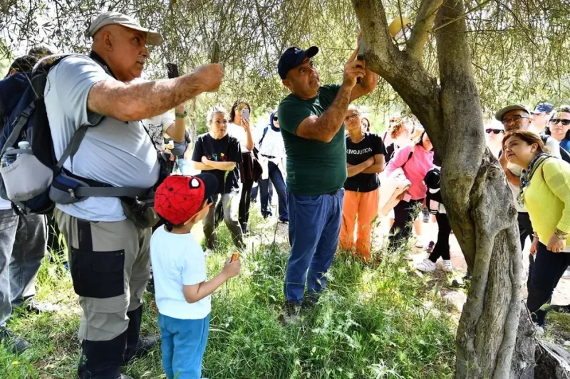 İzmirliler “Parkta Etkinlik Var” ile yeşille buluşuyor