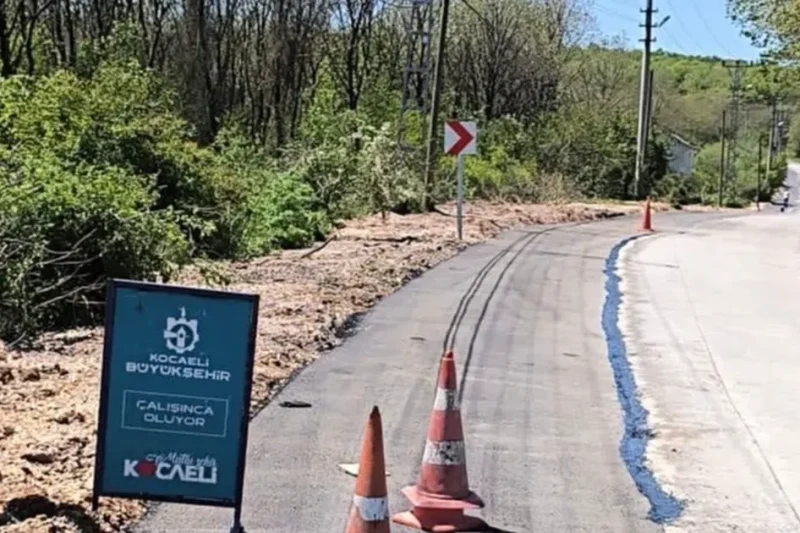 Kocaeli Gebze köylerinde hummalı yol çalışması sürüyor