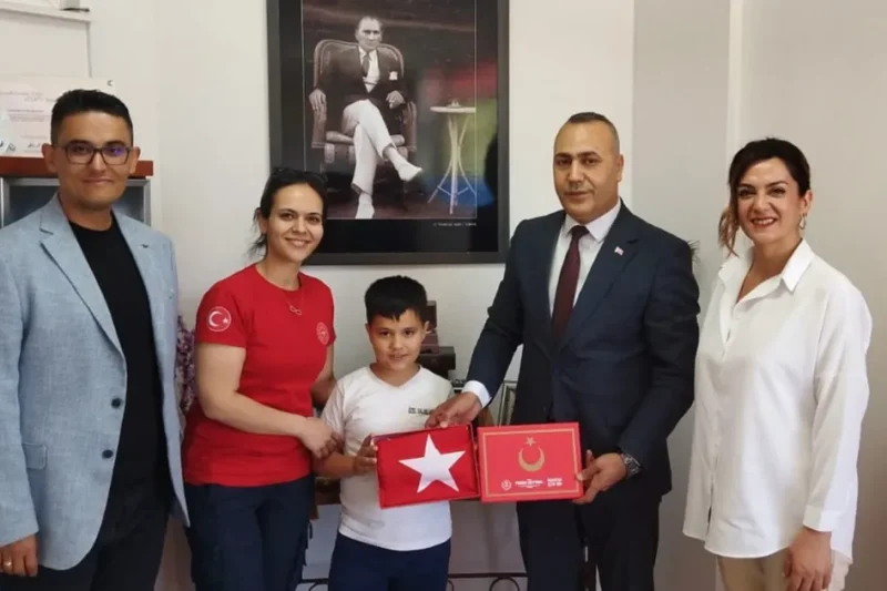 Manisa Büyükşehir, Şehit Süleyman Gür’ün oğlunun özel gününü unutmadı