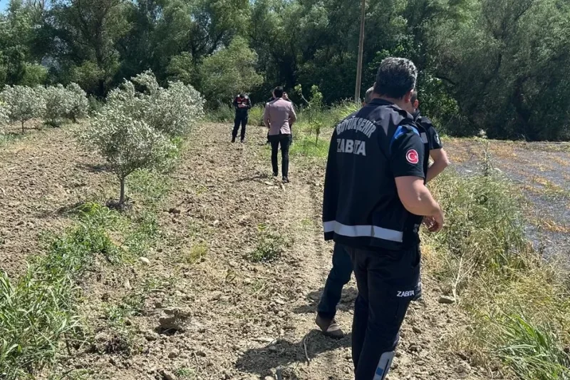 Manisa Büyükşehir’den Gediz Nehri’ni kirletenlere suçüstü 