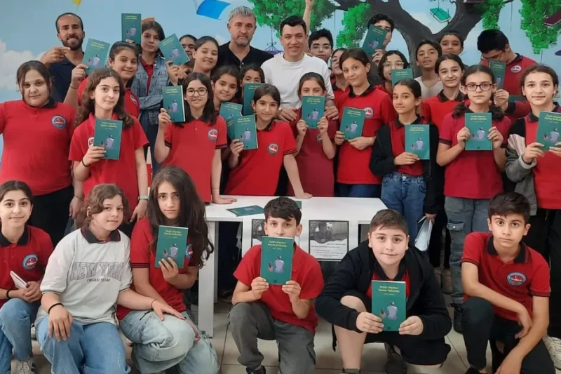 Mardin’de ‘Yaman’ yazar öğrencilerle buluştu
