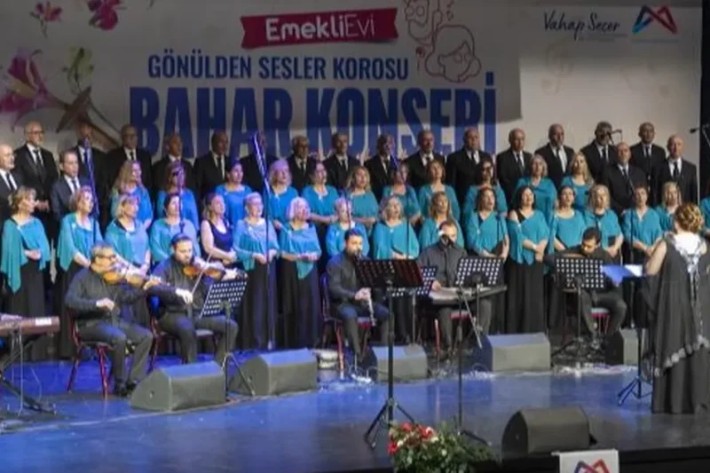 Mersin’de gönülden sesler korosundan ‘Bahar’ ziyafeti