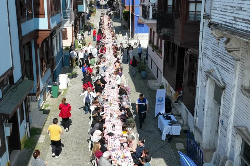 Mudanya’da annelere özel ‘Sevgi Sofrası’