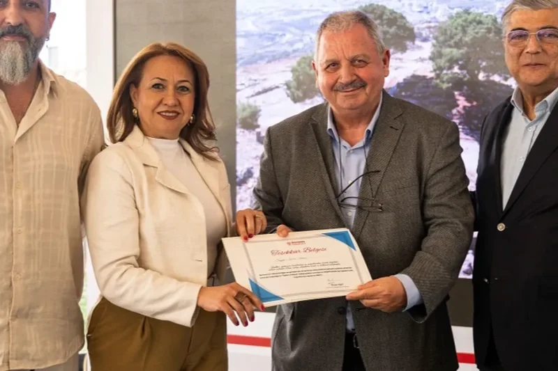 Zeus’tan Homeros’a kültürel miras mücadelesi büyüyor
