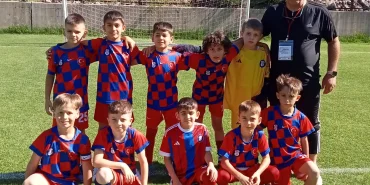 Edirne Keşanlı minikler Kartepe Turnuvası’nda ikinci oldu