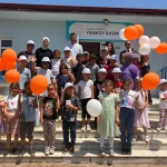 Sakarya'nın tebessüm ekibi ilçelerede miniklere neşe saçtı
